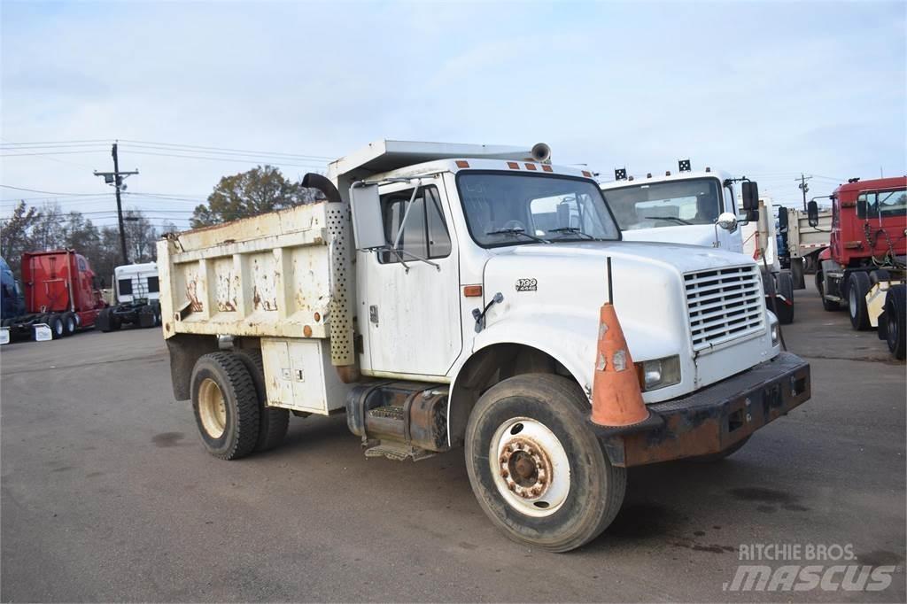 International 4700 Грузовики-Самосвалы
