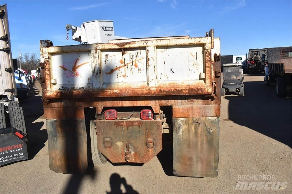 International 4700 Грузовики-Самосвалы