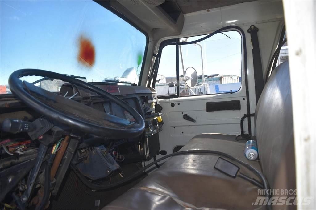 International 4700 Грузовики-Самосвалы