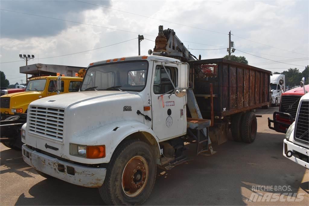 International 4900 Автомобильные краны