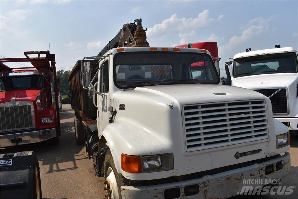 International 4900 Автомобильные краны