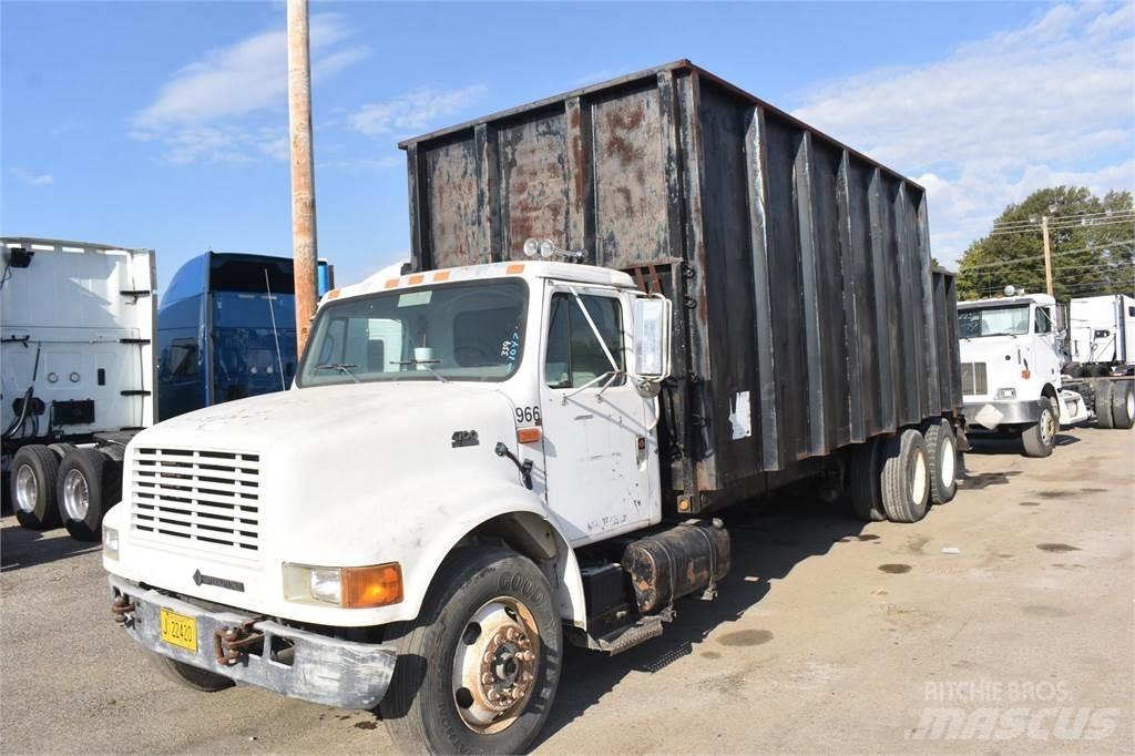 International 4900 Автомобильные краны