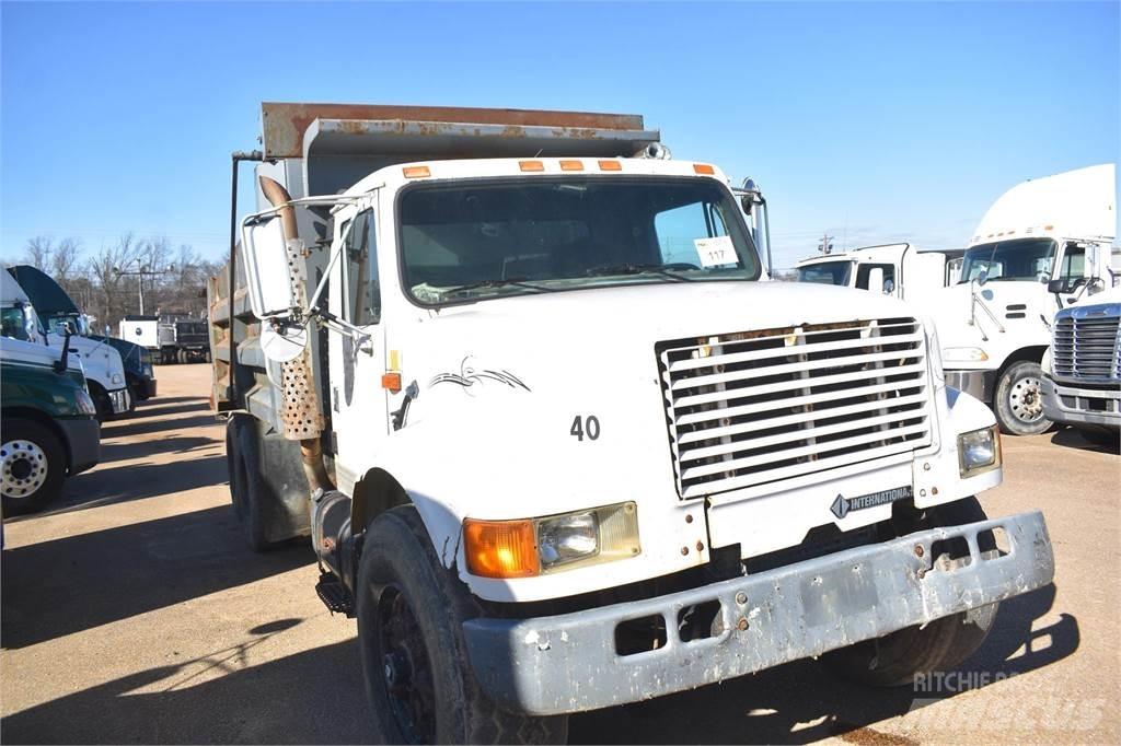 International 4900 Грузовики-Самосвалы
