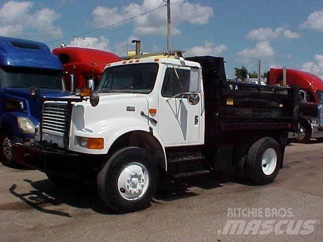 International 4900 Грузовики-Самосвалы