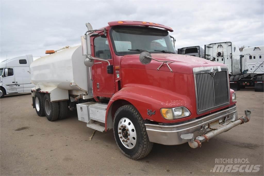 International 9200 Грузовики-цистерны