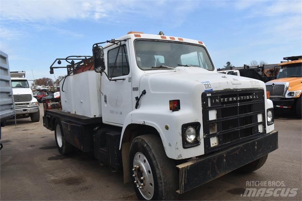 International S2300 Грузовики-цистерны