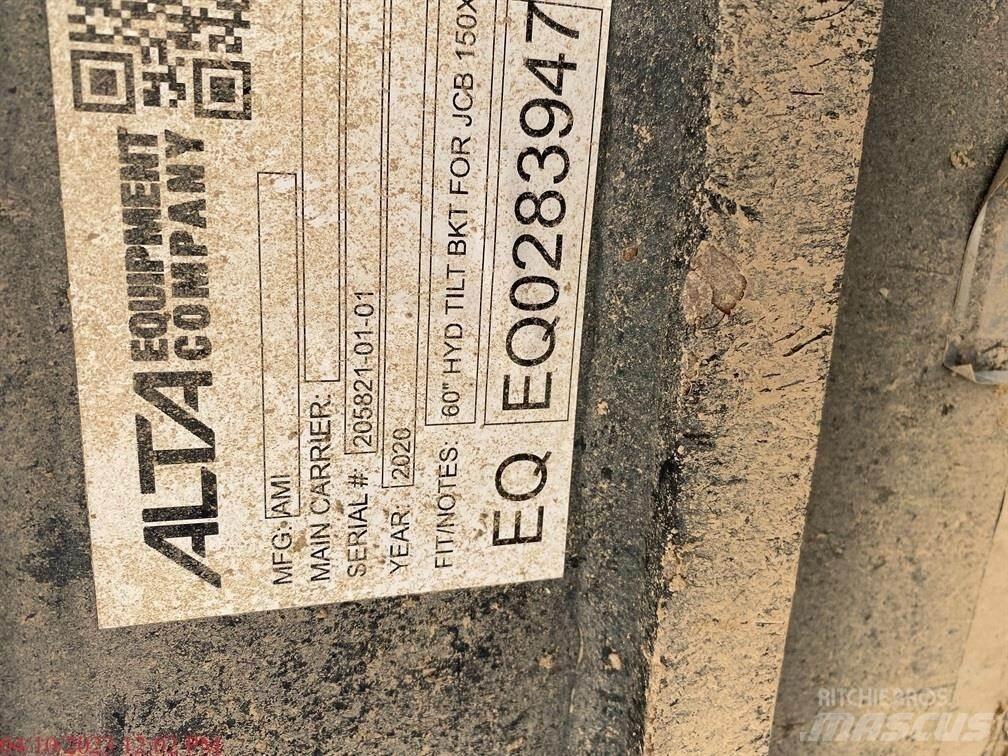JCB 131X LC Гусеничные экскаваторы