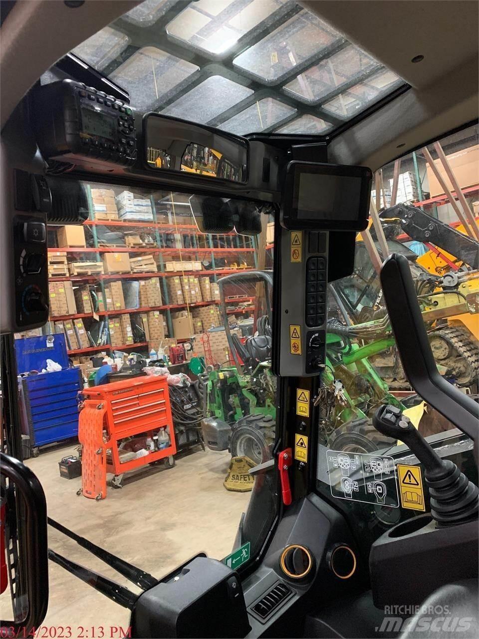 JCB 2TS-7T Мини-погрузчики