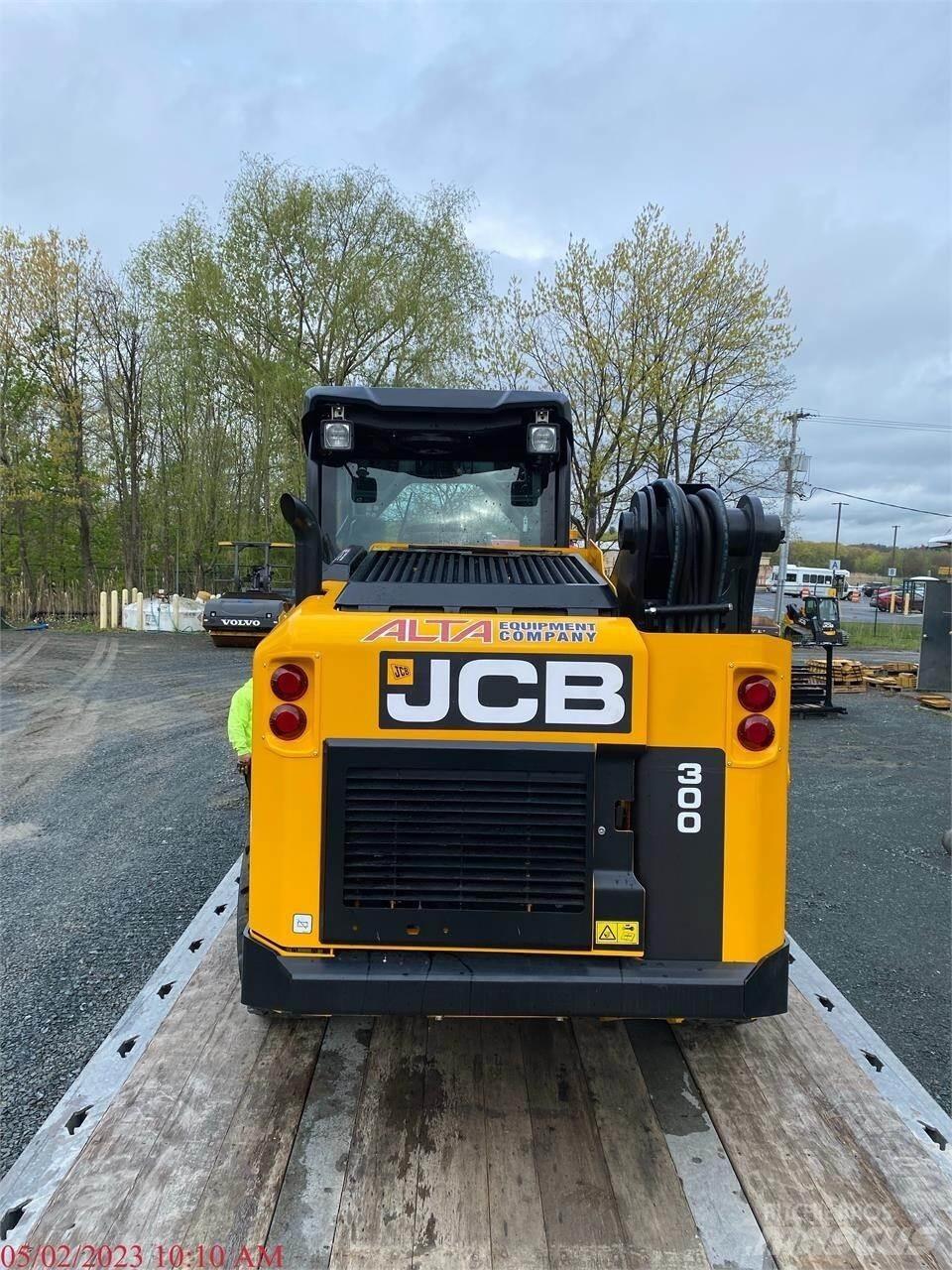 JCB 300 Мини-погрузчики