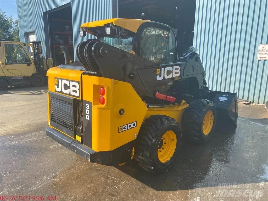JCB 300 Мини-погрузчики