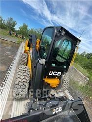 JCB 300 Мини-погрузчики