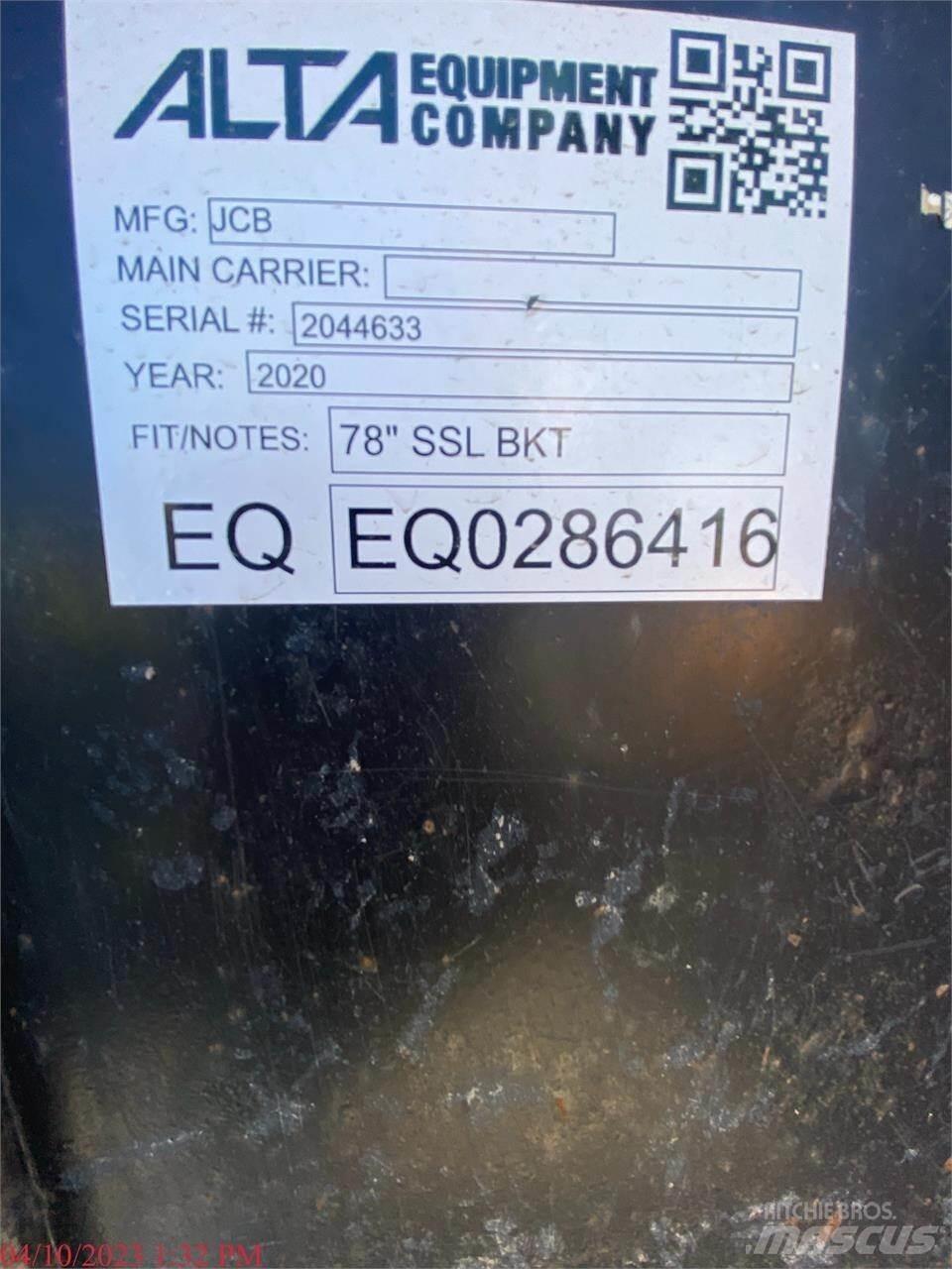 JCB 300T Мини-погрузчики