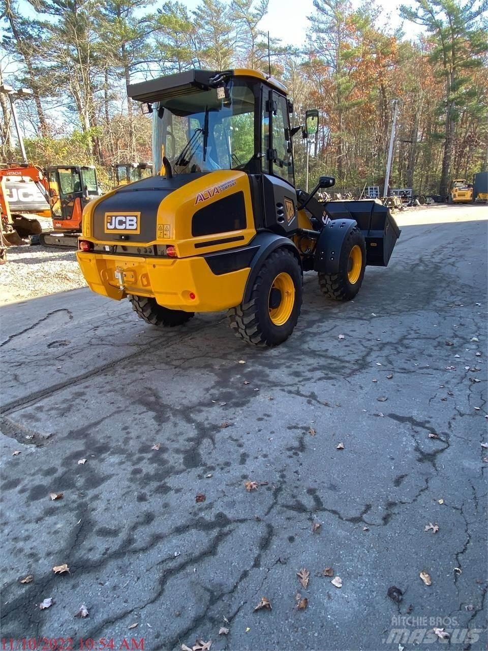 JCB 409 Фронтальные погрузчики