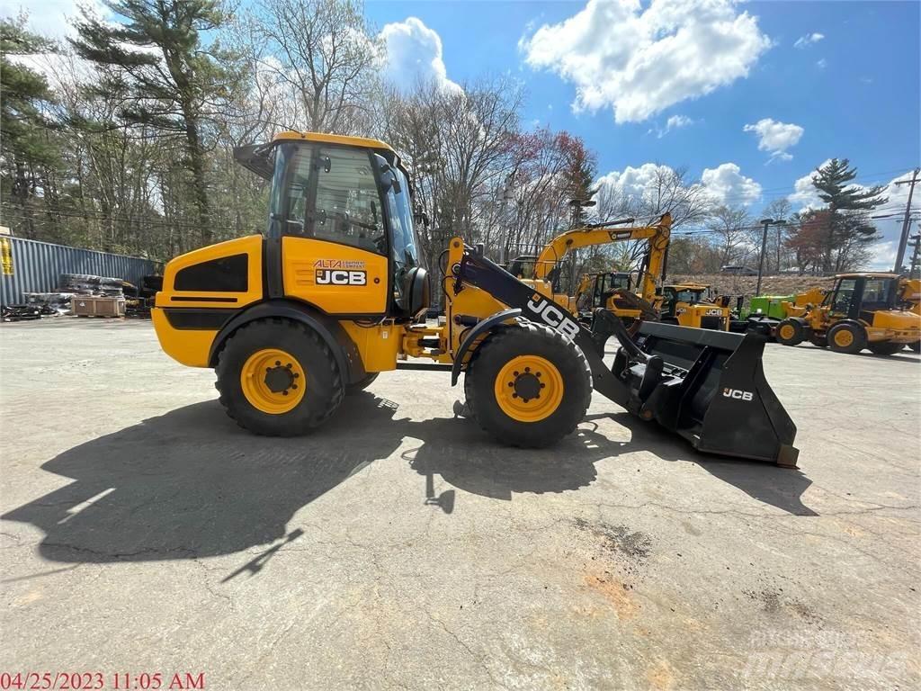 JCB 409 Фронтальные погрузчики