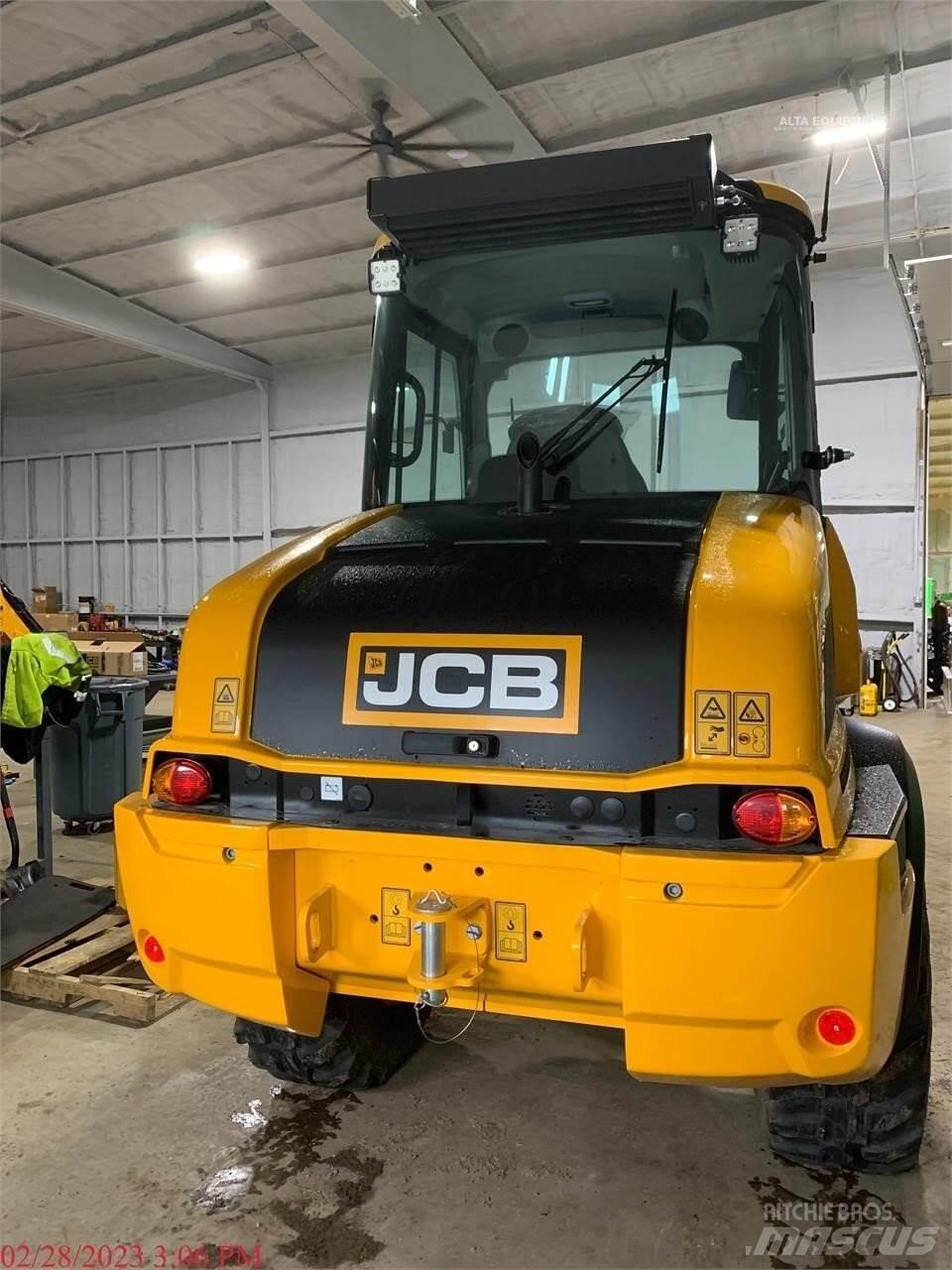JCB 409 Фронтальные погрузчики