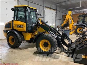JCB 409 Фронтальные погрузчики