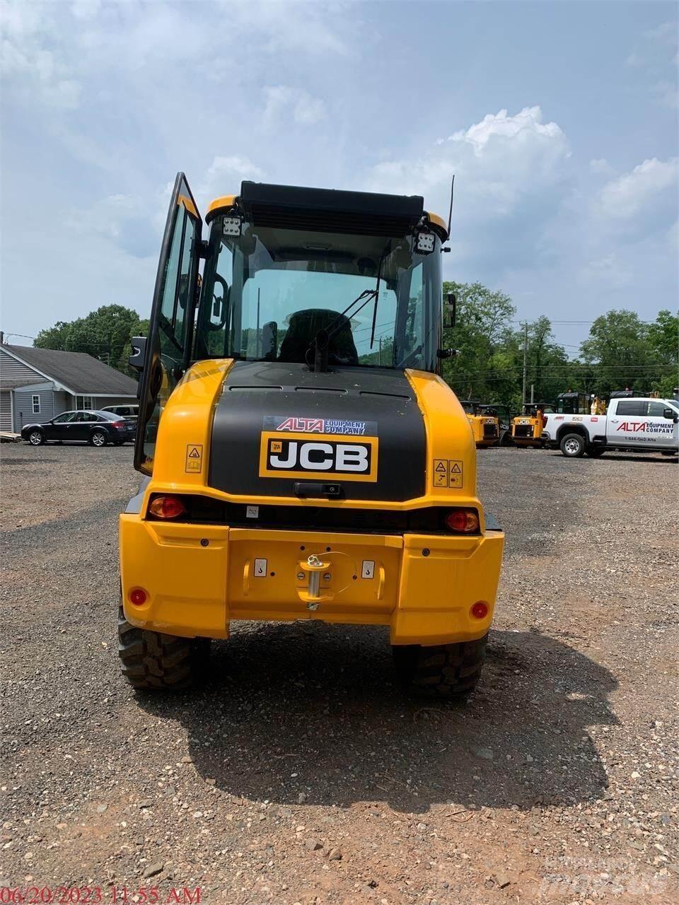 JCB 409 Фронтальные погрузчики