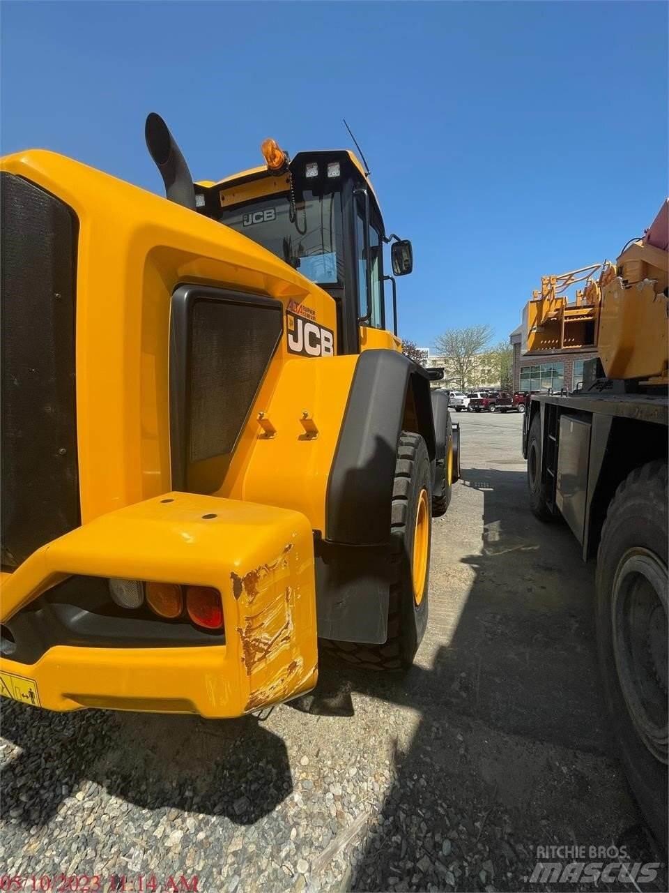 JCB 427ZX Фронтальные погрузчики