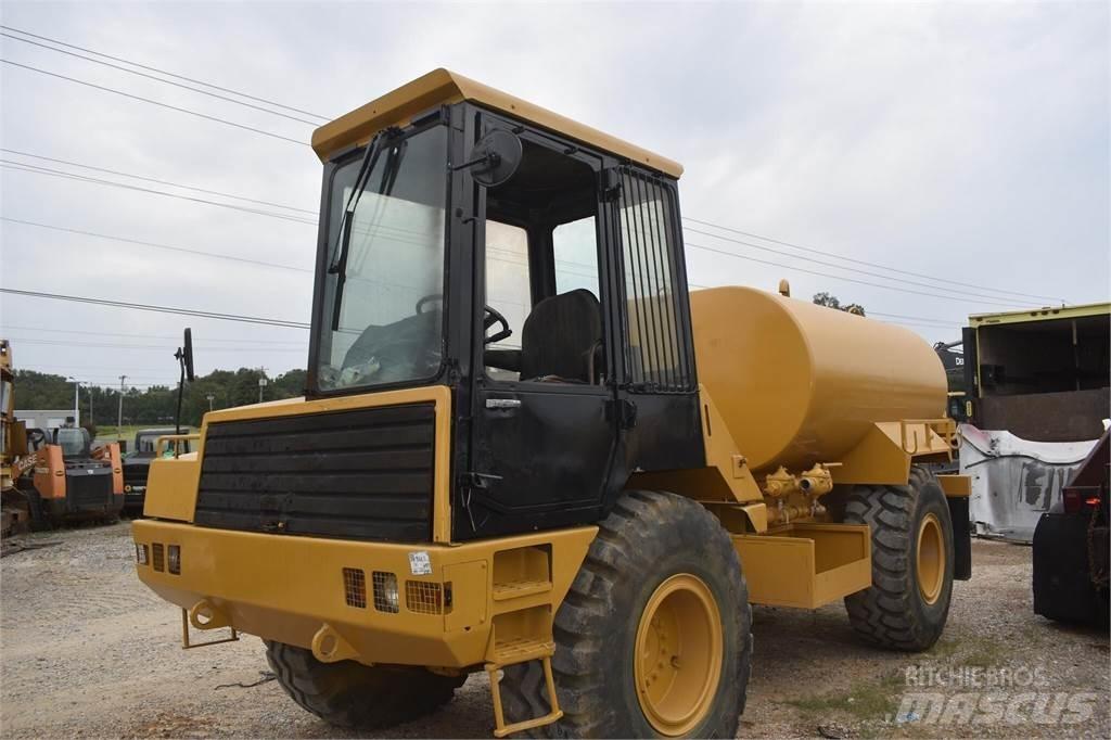 JCB 712 Поливочные машины