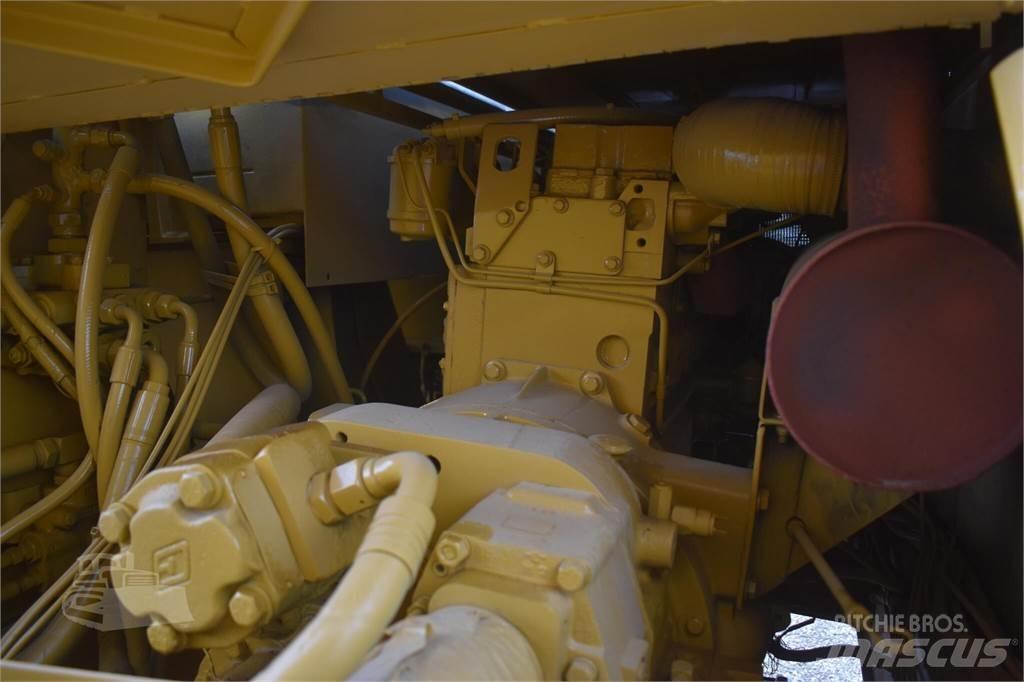 JCB 712 Поливочные машины
