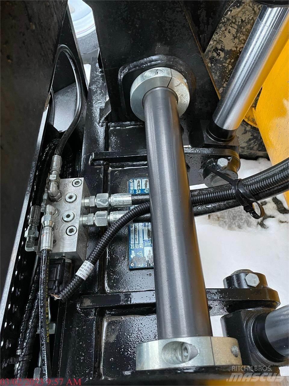 JCB 77-52D Телескопические погрузчики