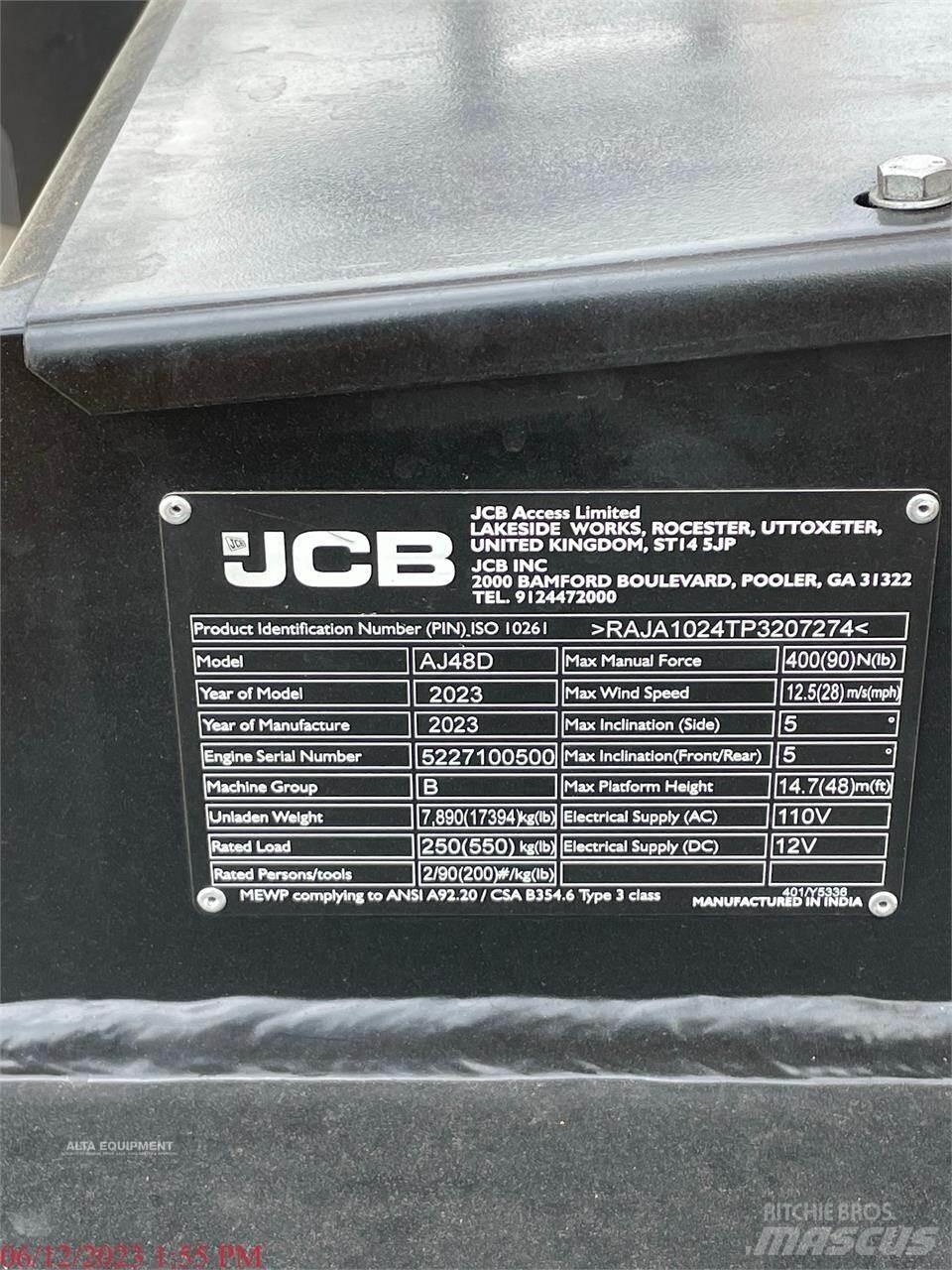 JCB AJ48D Коленчатые подъемники