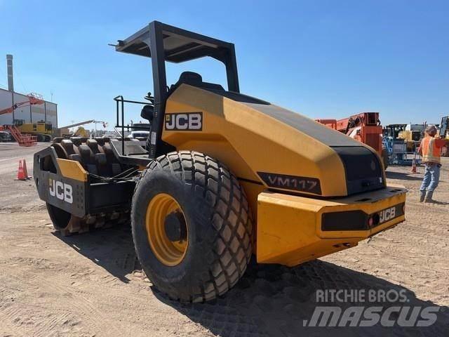 JCB VM117PD Уплотнители для закладки отходов