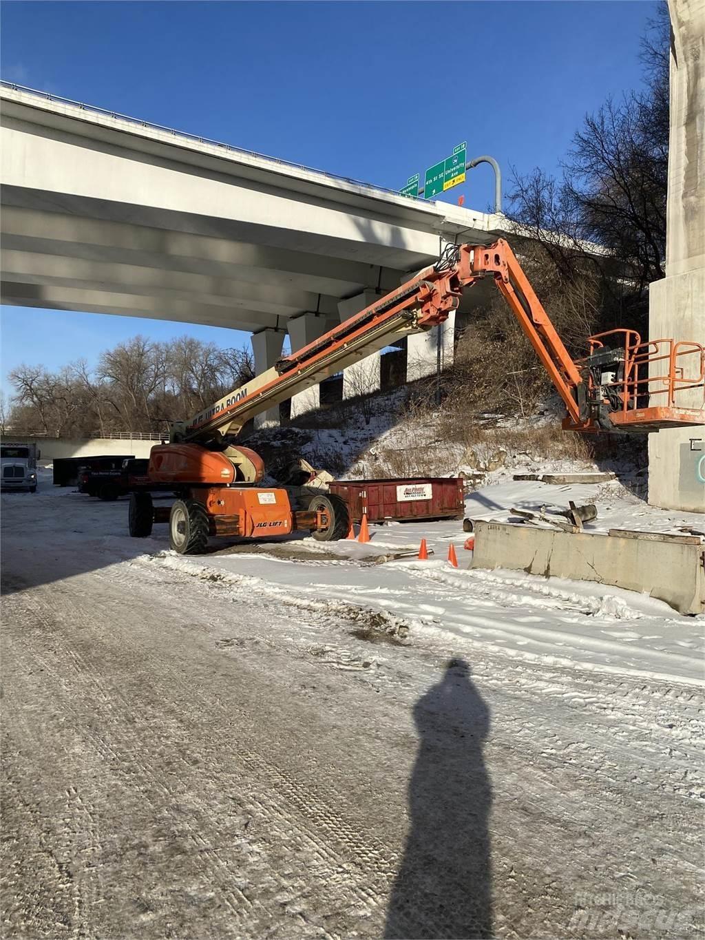 JLG 1350SJP Телескопические подъемники