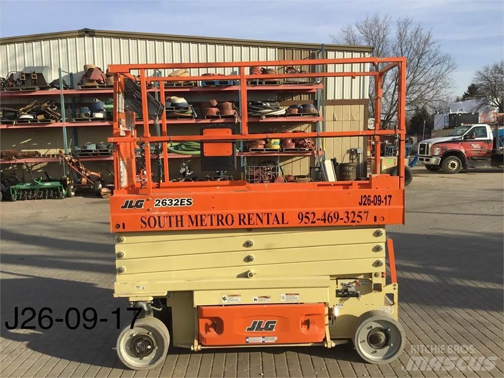 JLG 2632ES Ножничные подъемники