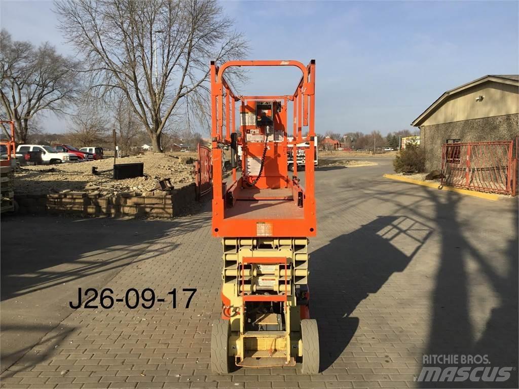 JLG 2632ES Ножничные подъемники
