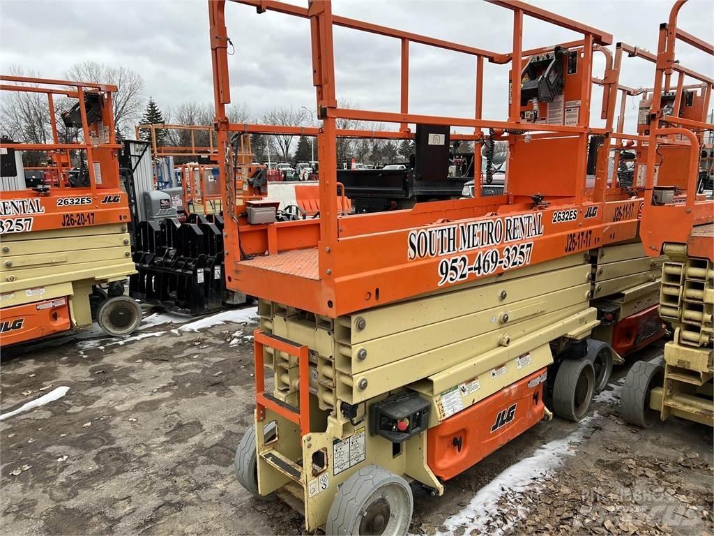 JLG 2632ES Ножничные подъемники
