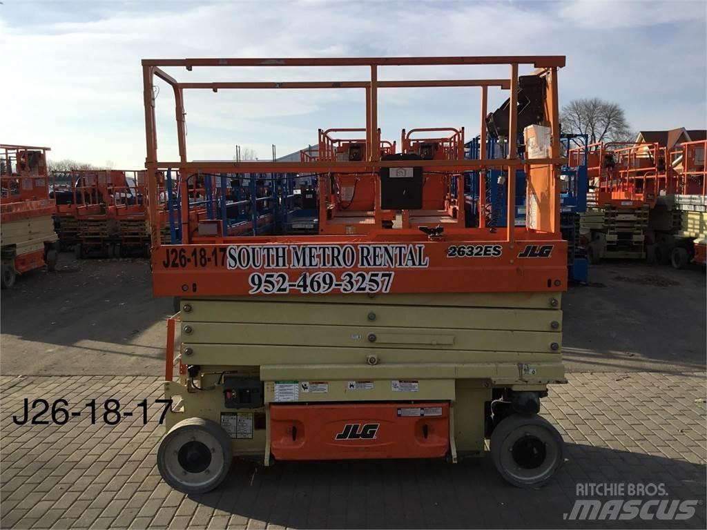 JLG 2632ES Ножничные подъемники