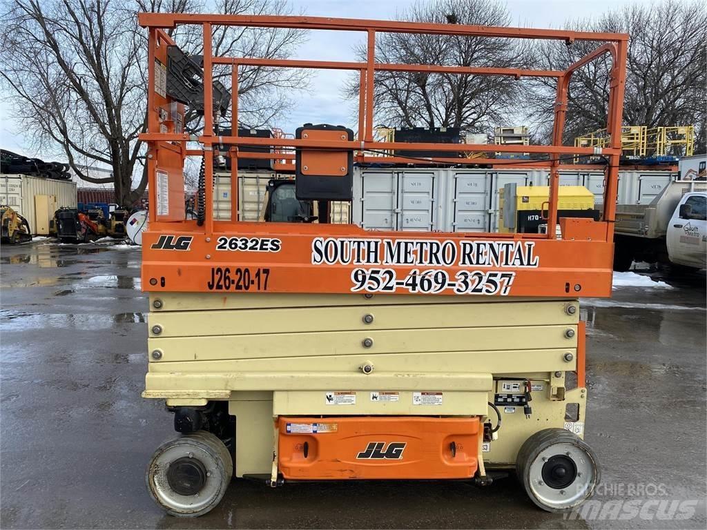 JLG 2632ES Ножничные подъемники
