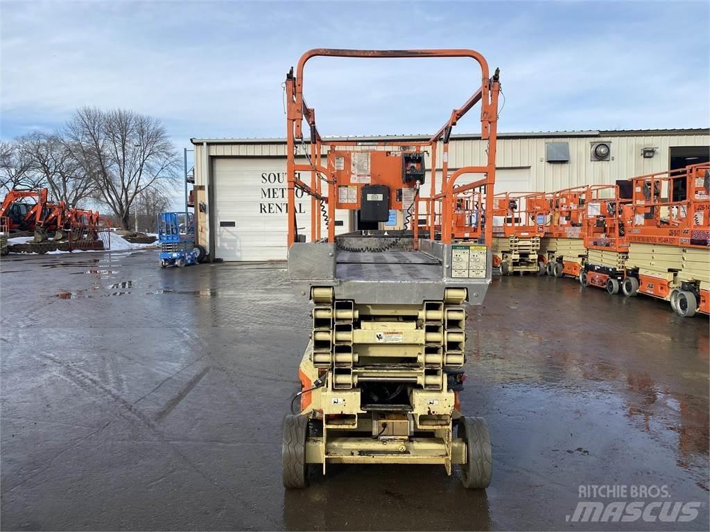 JLG 3246ES Ножничные подъемники