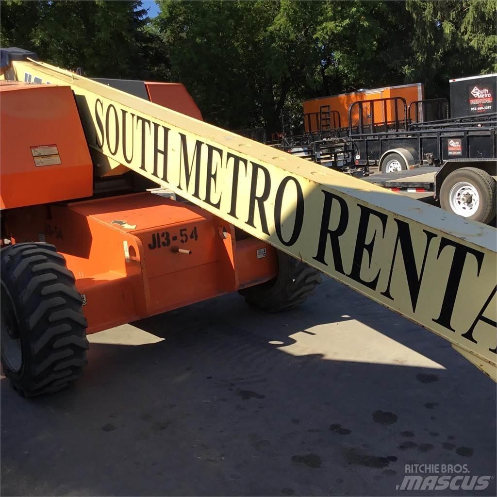 JLG 600S Телескопические подъемники