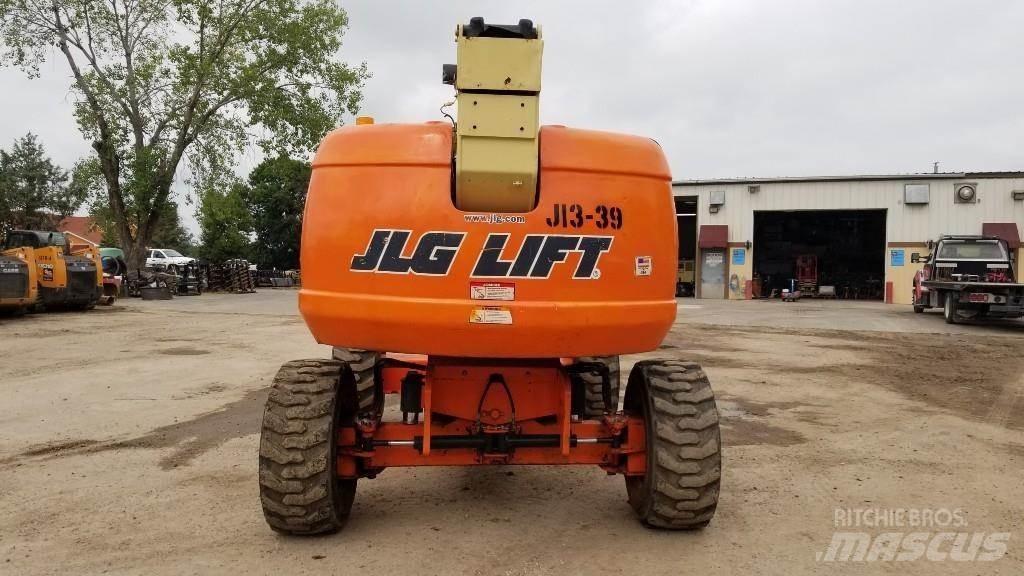 JLG 600S Телескопические подъемники
