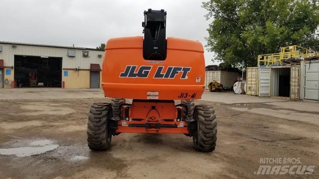 JLG 600S Телескопические подъемники