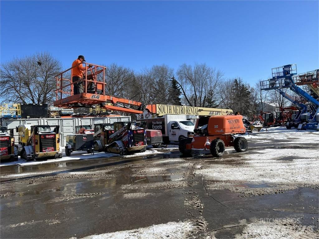 JLG 660SJ Телескопические подъемники
