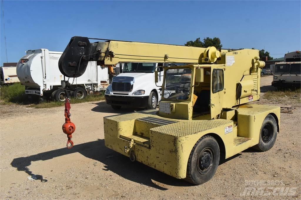 JLG 886D Автокраны вездеходы