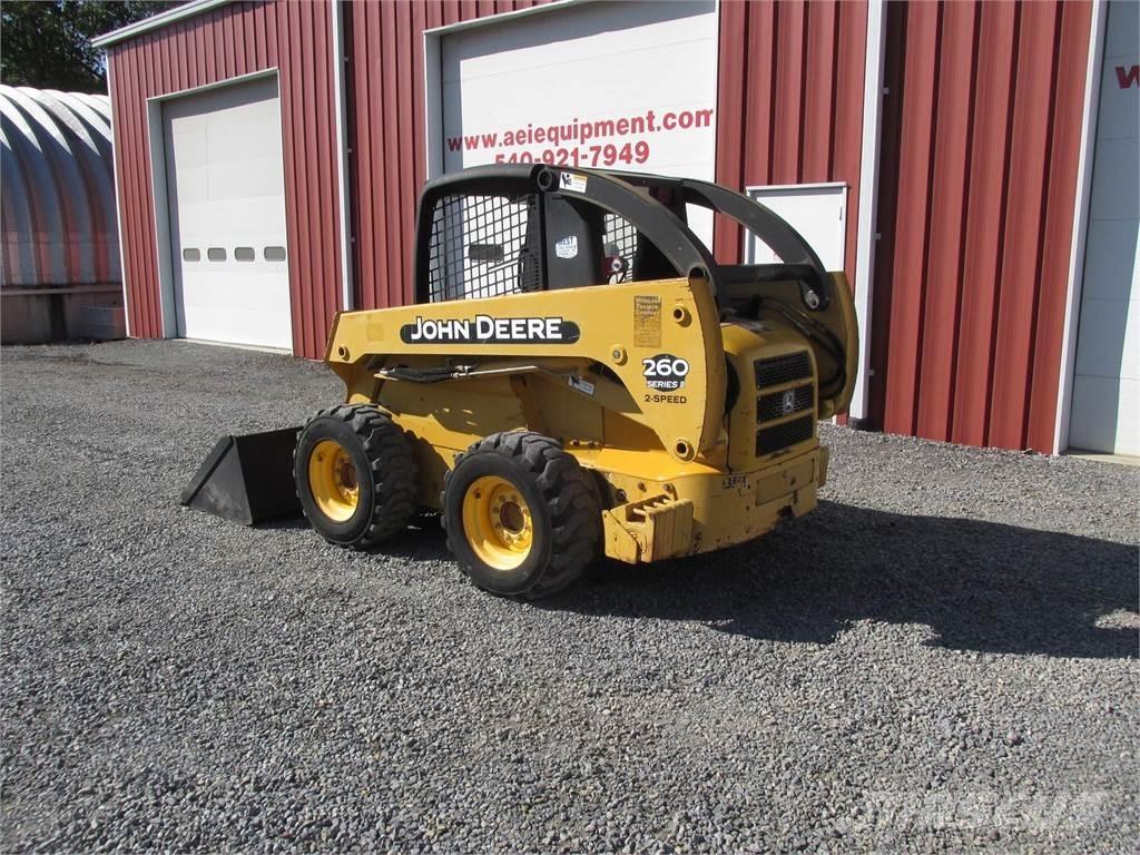 John Deere 260 II Мини-погрузчики