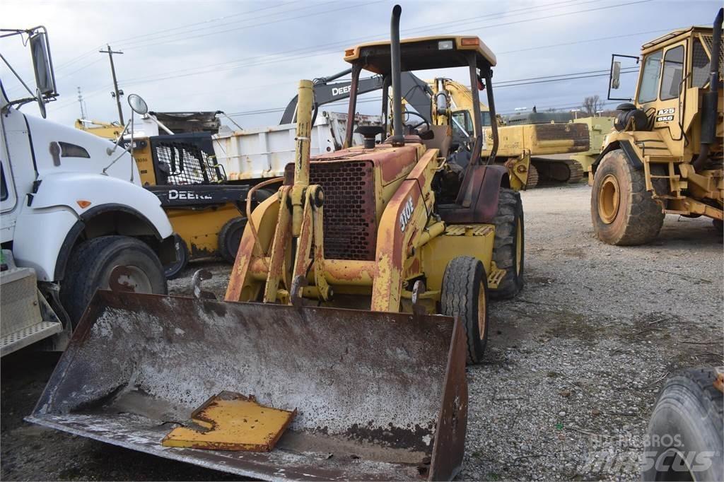 John Deere 310E Экскаваторы-погрузчики