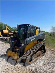 John Deere 333G Мини-погрузчики