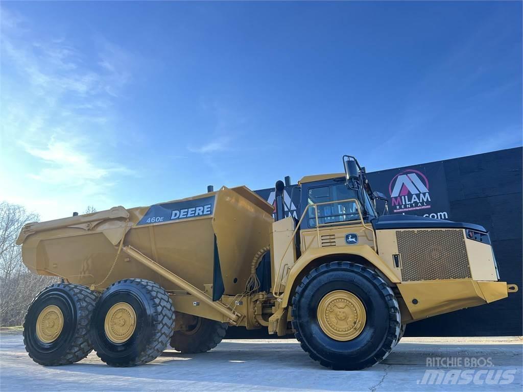 John Deere 460E Шарнирно-сочленённые самосвалы