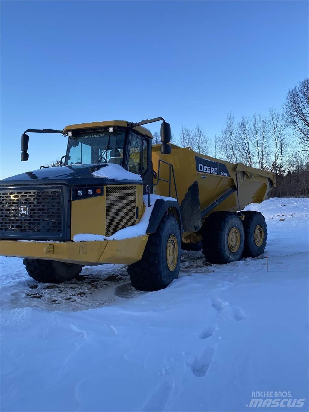 John Deere 460ET Шарнирно-сочленённые самосвалы