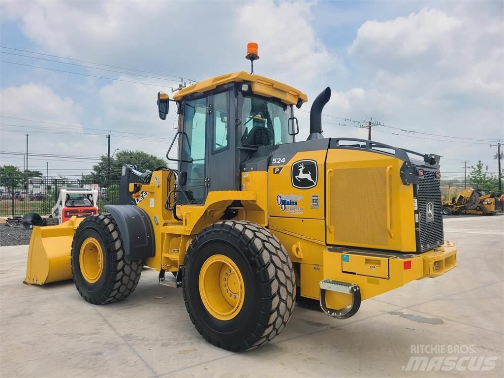John Deere 524P Фронтальные погрузчики