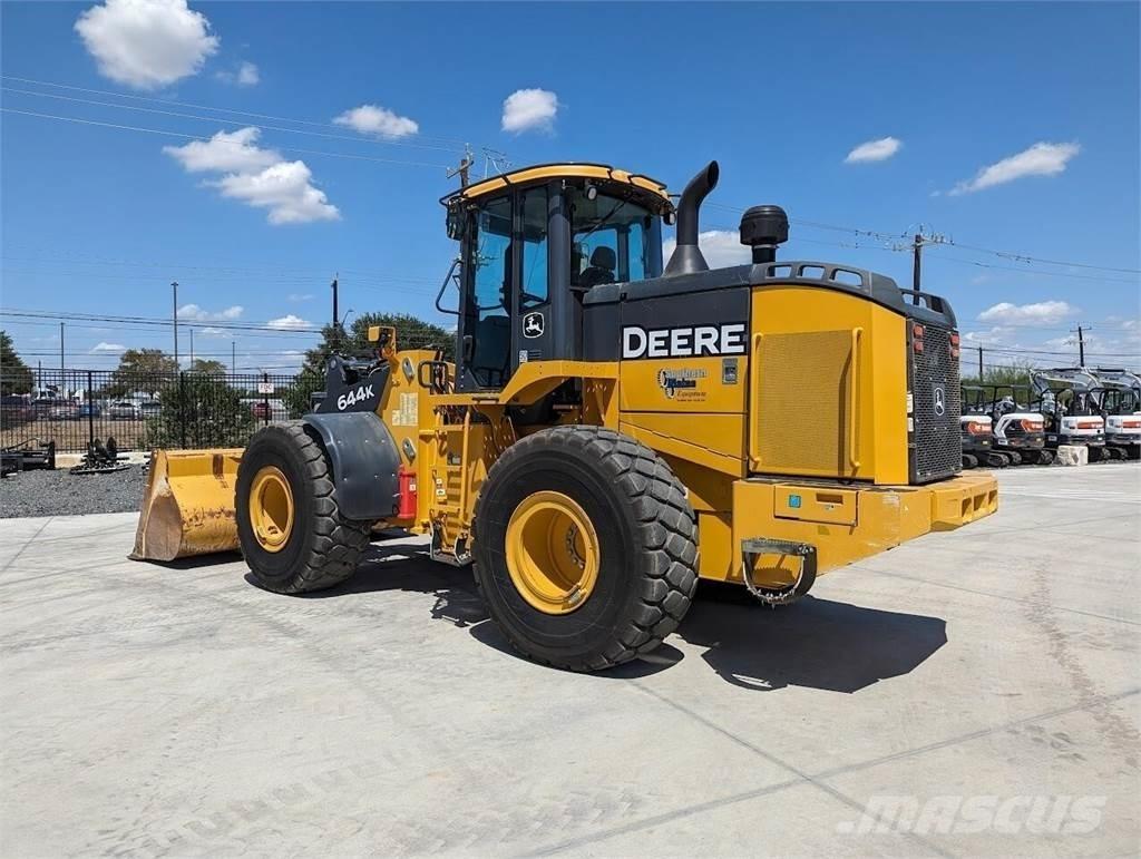 John Deere 644K Фронтальные погрузчики