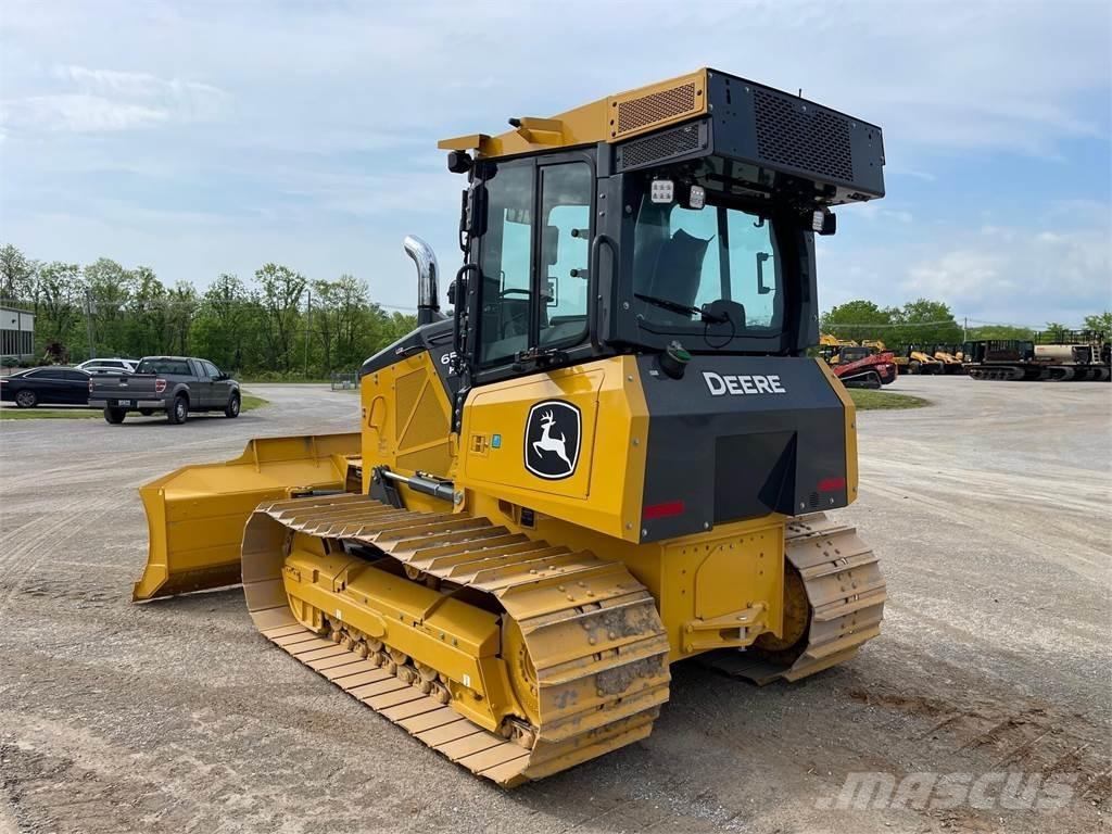 John Deere 650P LGP Гусеничные бульдозеры