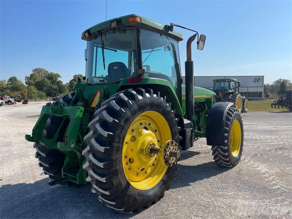 John Deere 8200 Трактора