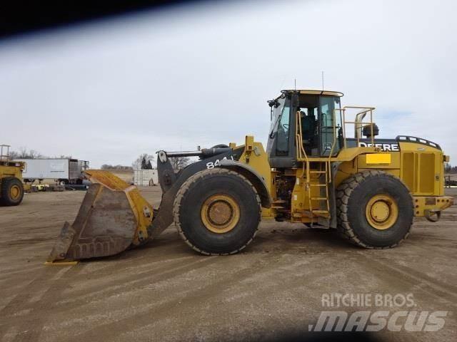 John Deere 844J Фронтальные погрузчики