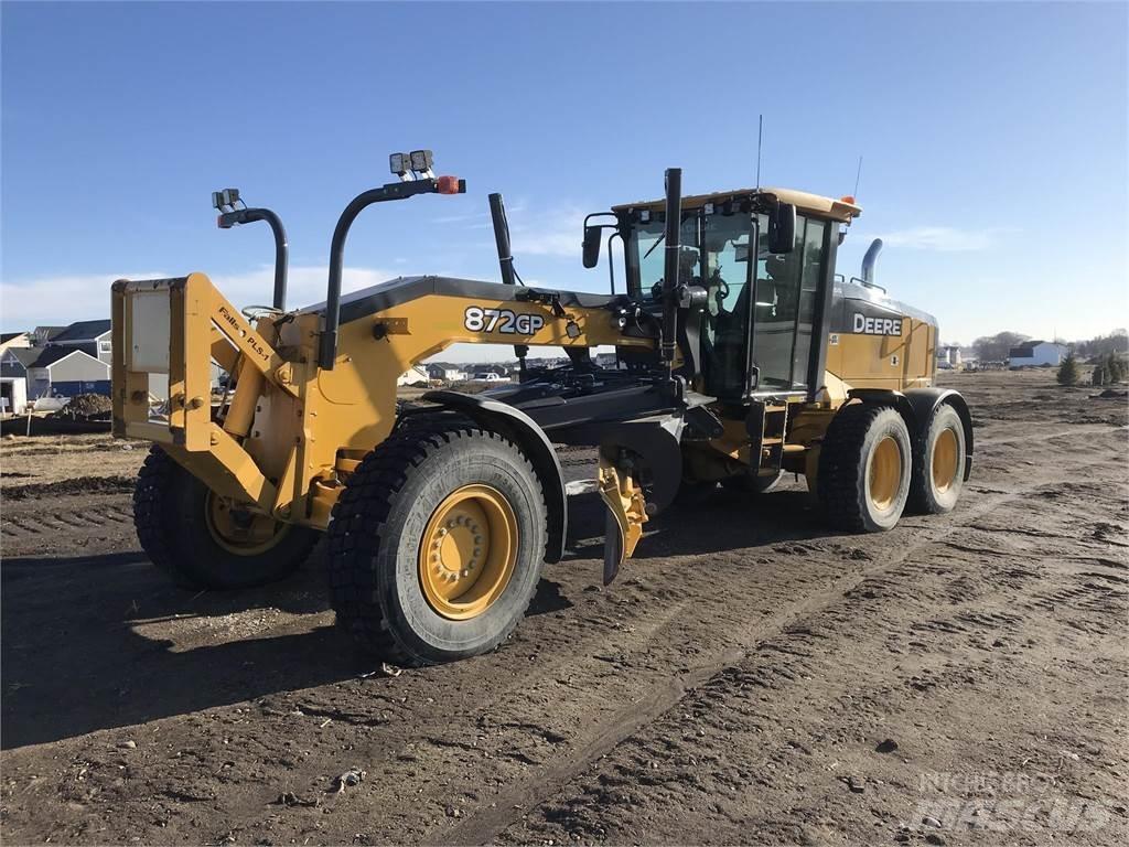 John Deere 872G Грейдеры
